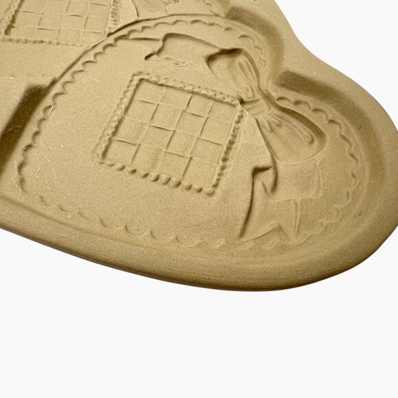 Brown Bag Cookie Art Mold Double Hearts Design Ceramic 1988 Cottagecore Vintage - Picture 5 of 9